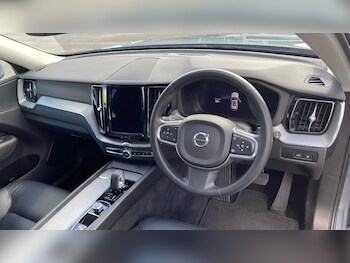 Used Volvo XC60 2023 for sale - 76072578: Photo 4