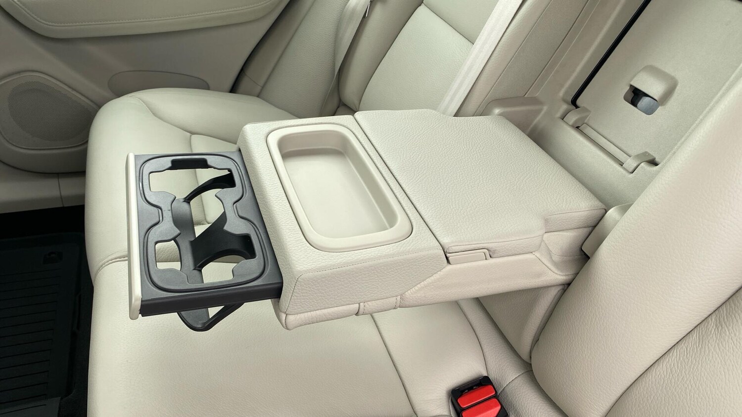 Used Volvo XC60 2018 for sale - 78006314: Photo 25