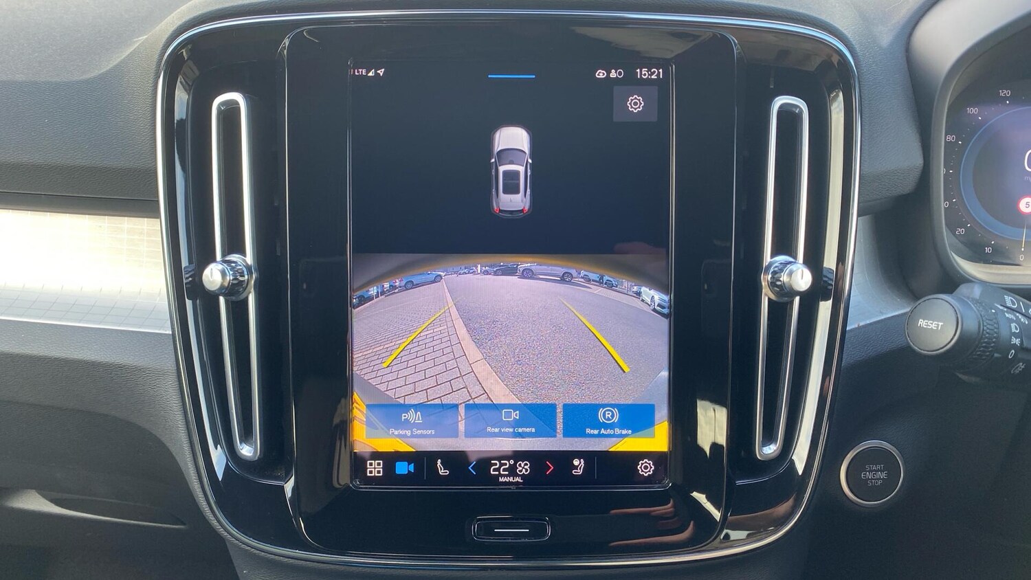 Used Volvo XC40 2023 for sale - 78086410: Photo 19