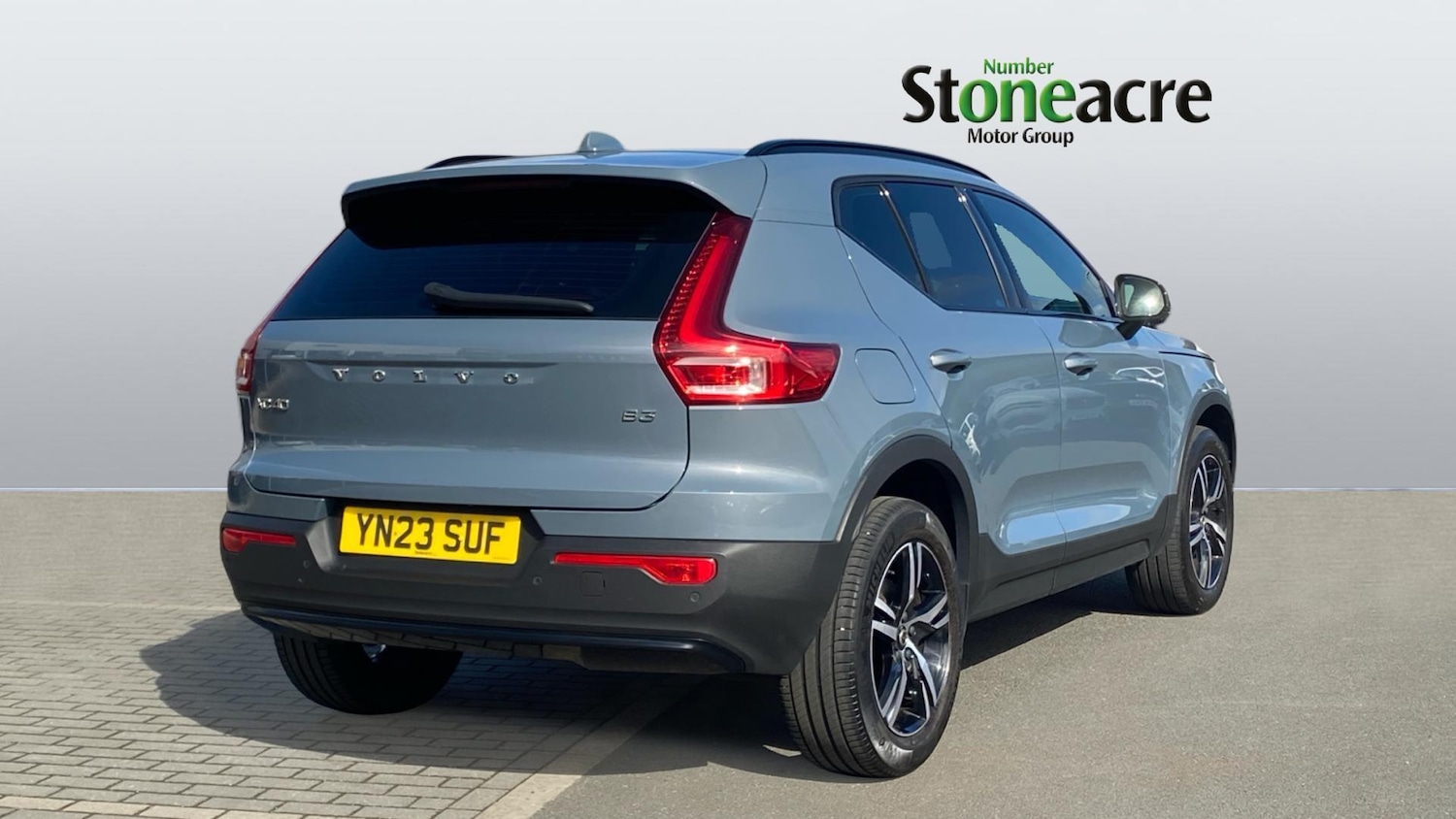 Used Volvo XC40 2023 for sale - 78086410: Photo 2