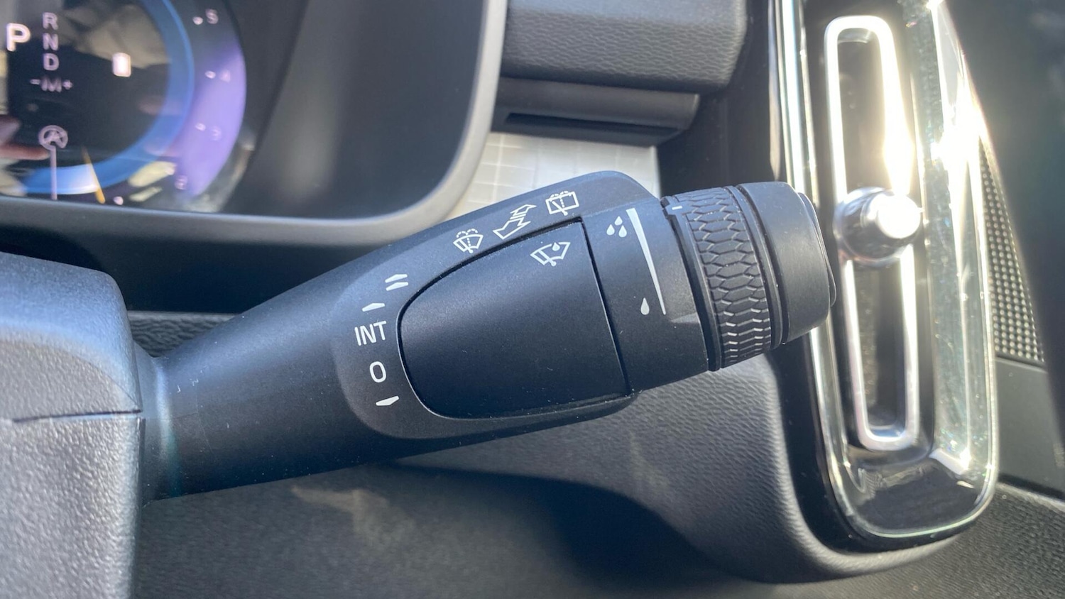 Used Volvo XC40 2023 for sale - 78086410: Photo 23