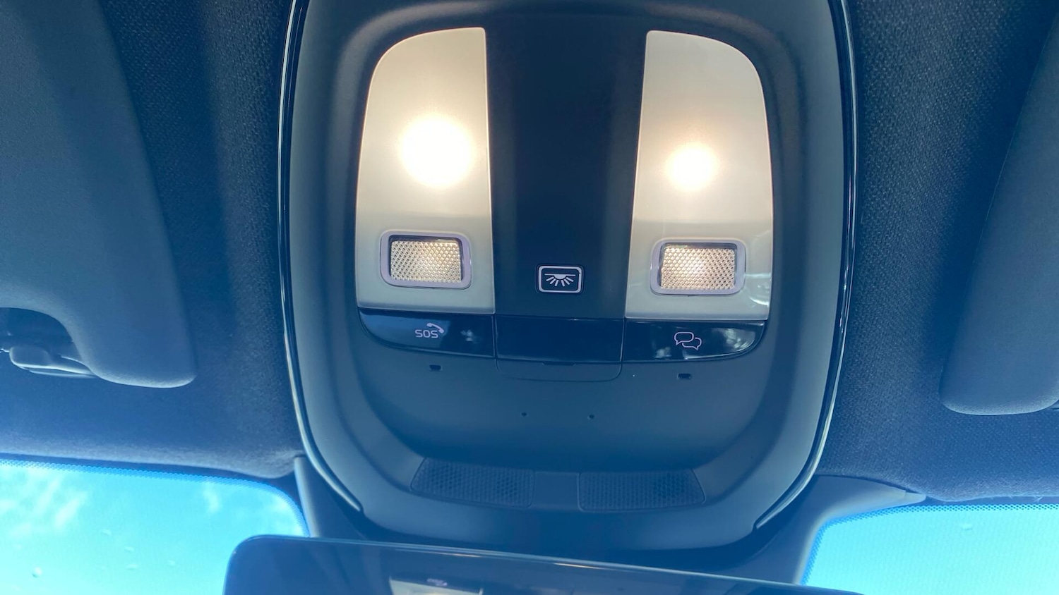 Used Volvo XC40 2023 for sale - 78086410: Photo 28