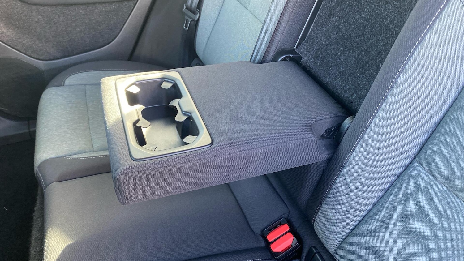 Used Volvo XC40 2023 for sale - 78086410: Photo 34