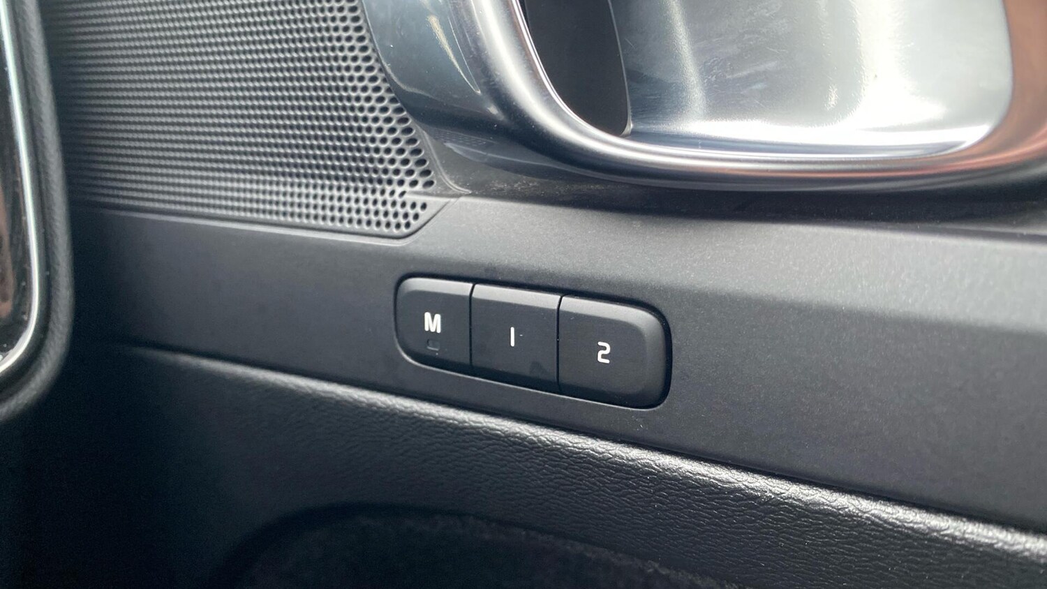 Used Volvo XC40 2022 for sale - 76856012: Photo 25