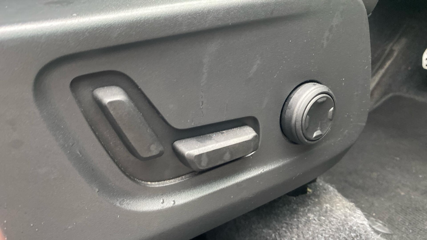 Used Volvo XC40 2022 for sale - 76856012: Photo 30