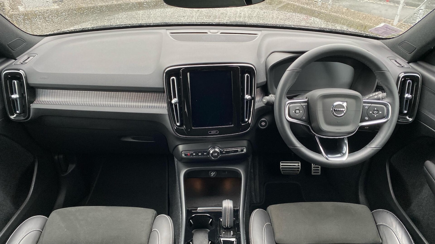 Used Volvo XC40 2022 for sale - 76856012: Photo 5