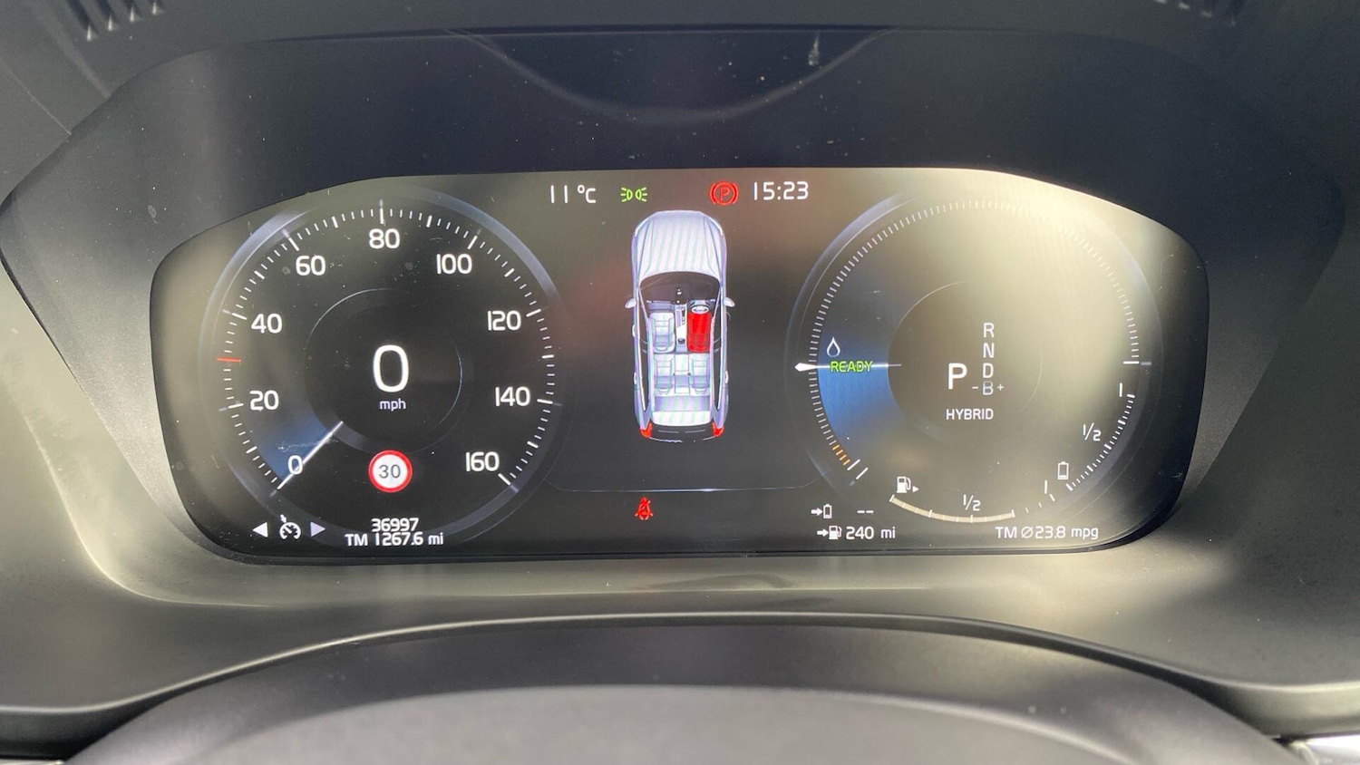 Used Volvo XC60 2021 for sale - 77925401: Photo 11