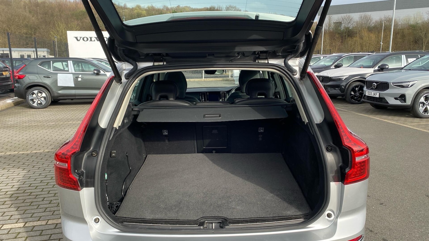 Used Volvo XC60 2021 for sale - 77925401: Photo 13