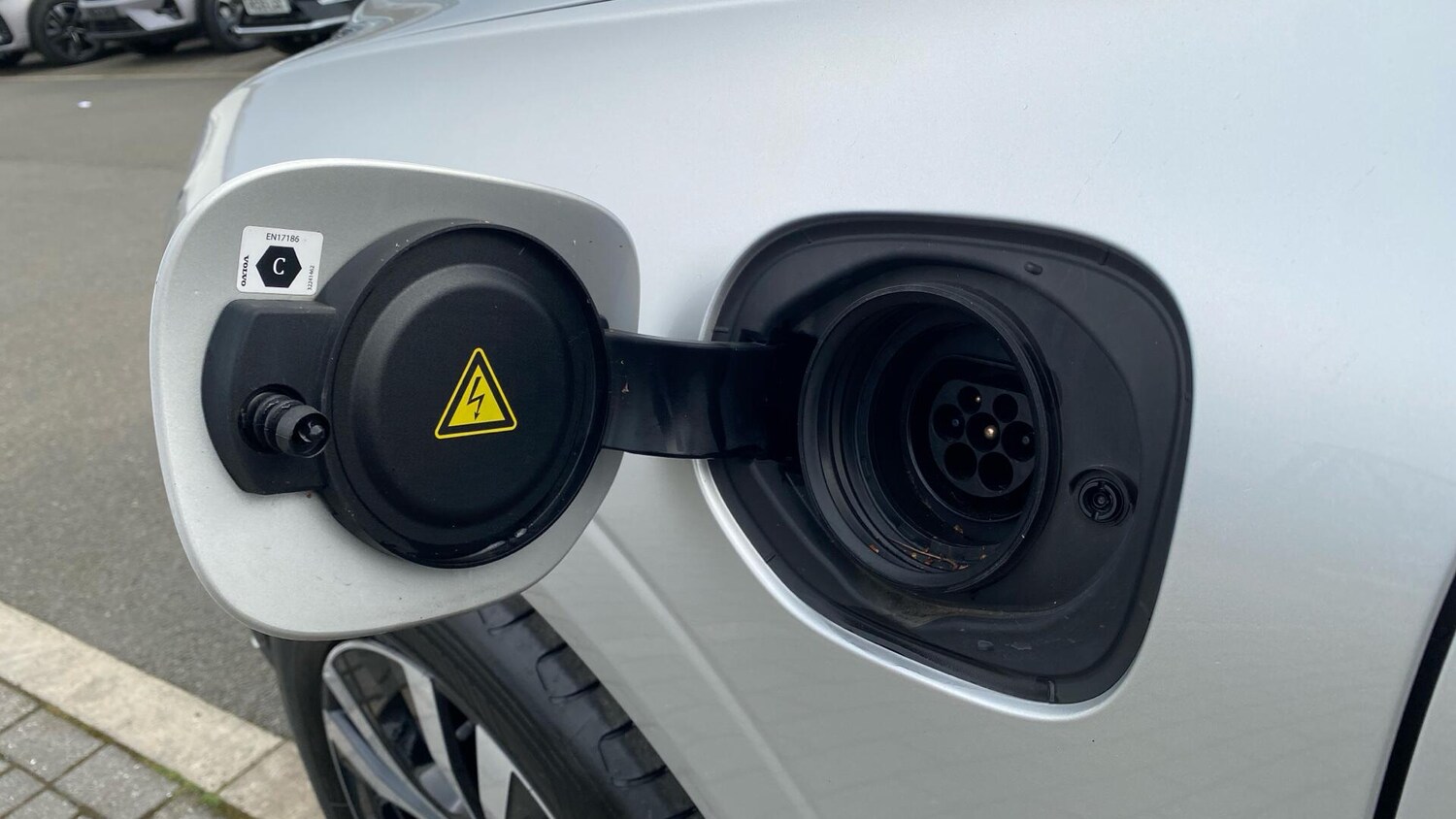 Used Volvo XC60 2021 for sale - 77925401: Photo 16