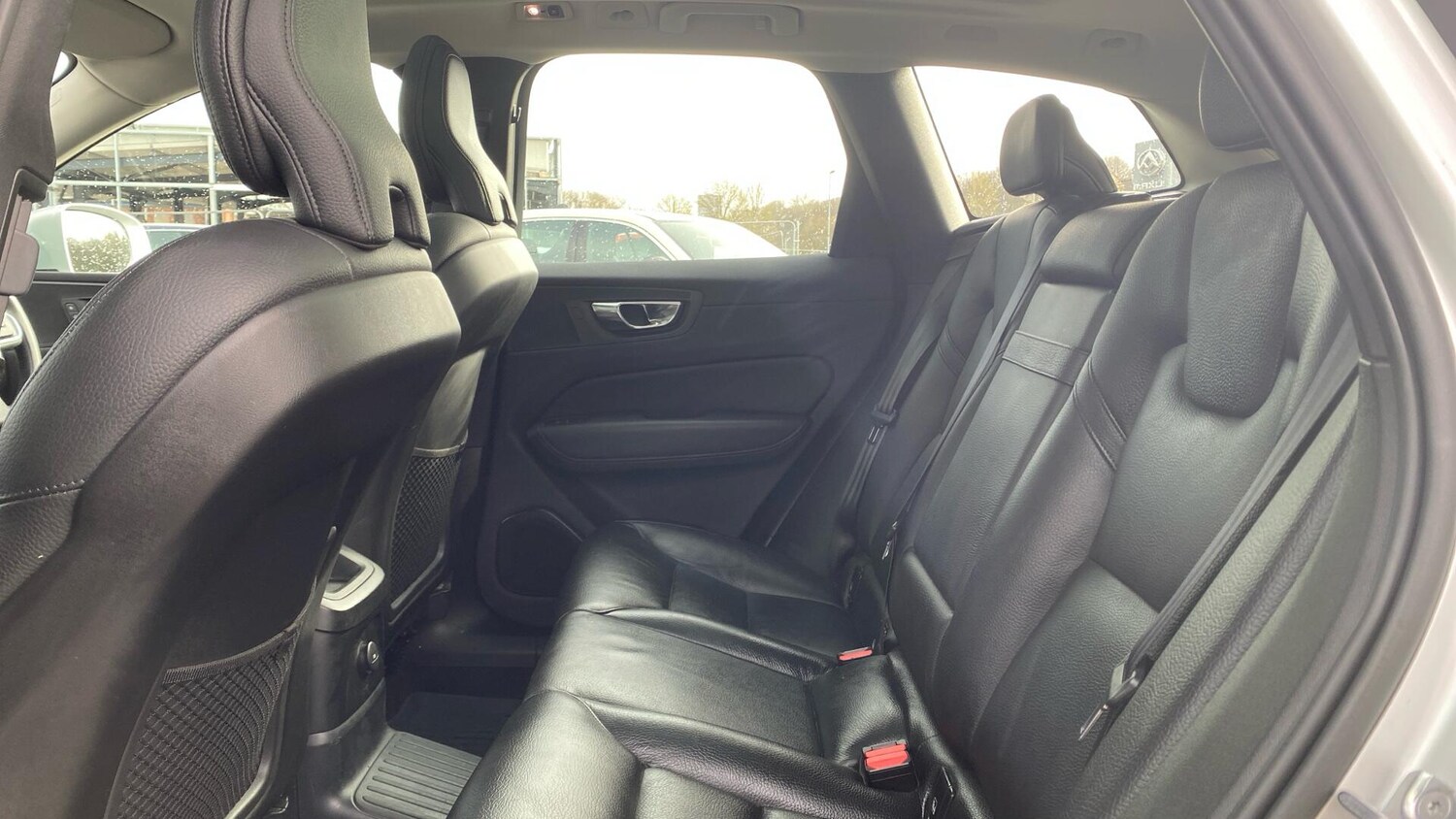 Used Volvo XC60 2021 for sale - 77925401: Photo 30