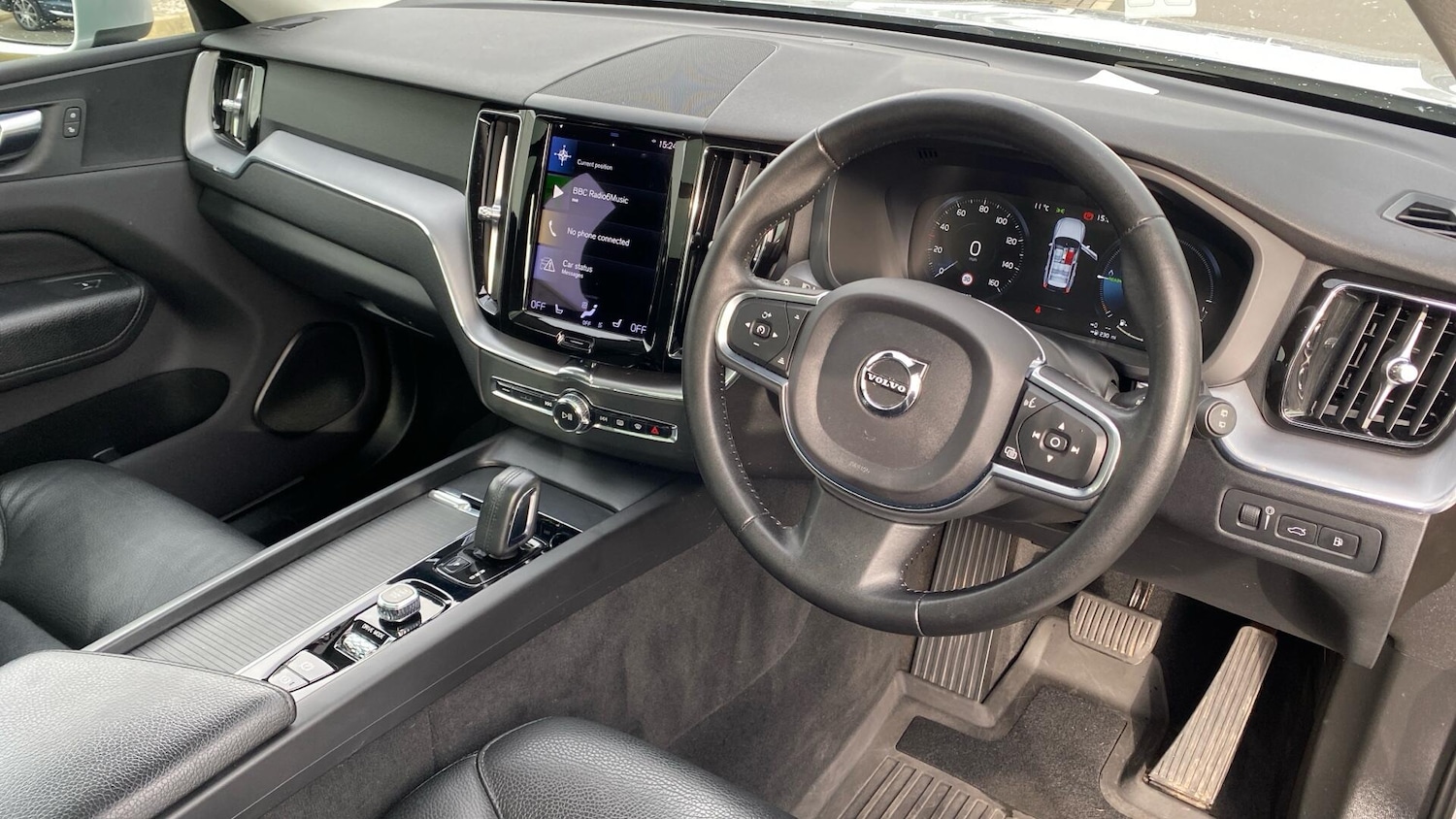 Used Volvo XC60 2021 for sale - 77925401: Photo 4
