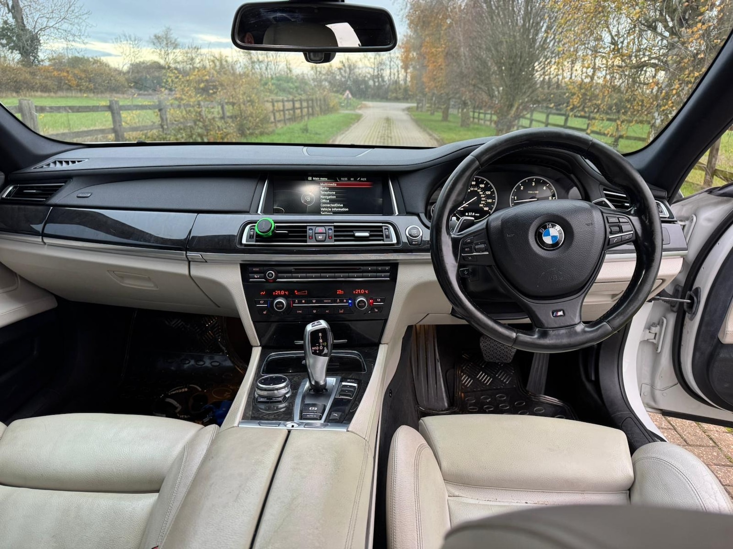 Used BMW 7 Series 2014 for sale - 76544687: Photo 19