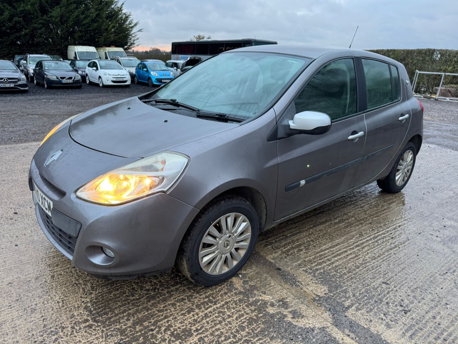 Used Renault Clio 2010 for sale - 76686919: Photo 16