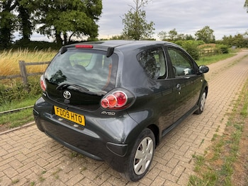 Used Toyota AYGO 2009 for sale - 75413379: Photo