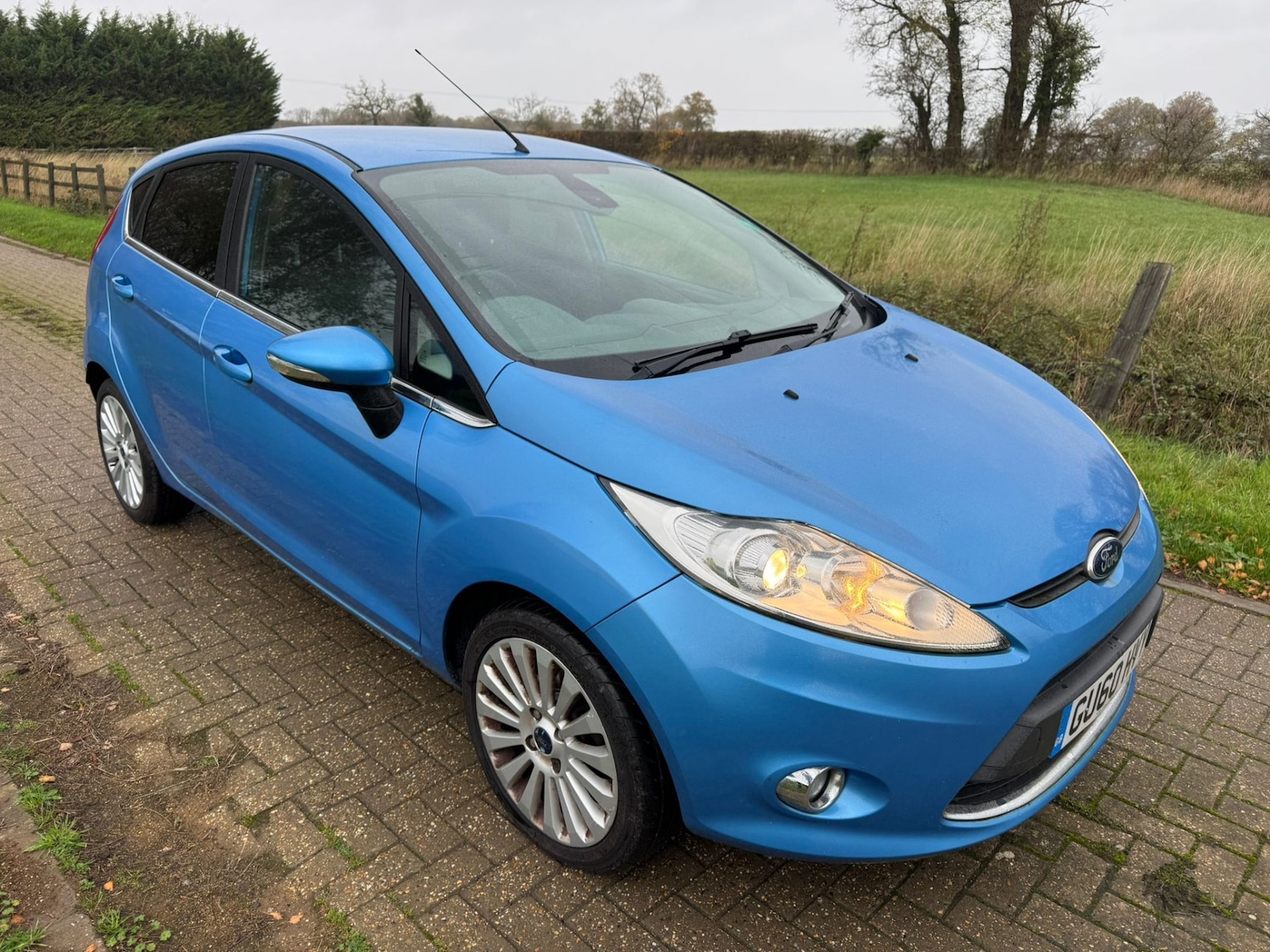 Used Ford Fiesta 2010 for sale - 76544323: Photo 1