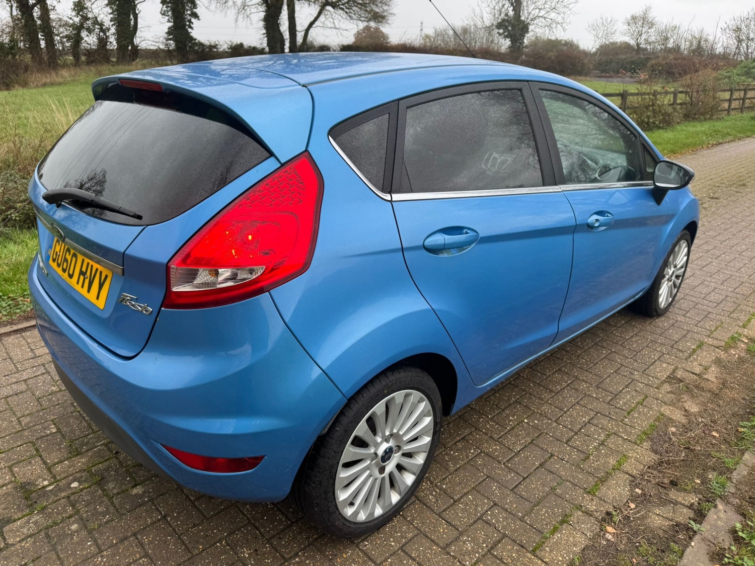 Used Ford Fiesta 2010 for sale - 76544323: Photo 13
