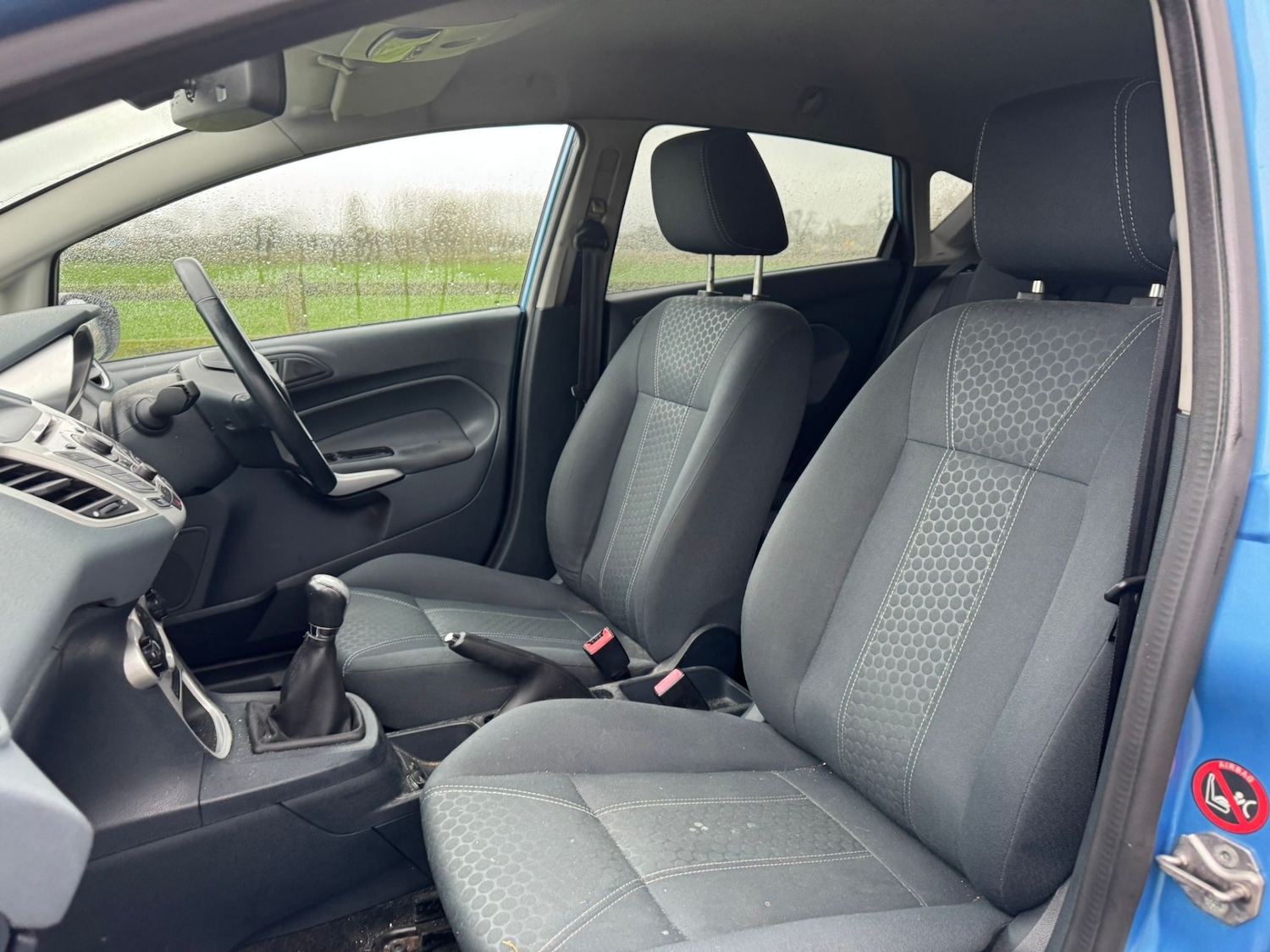 Used Ford Fiesta 2010 for sale - 76544323: Photo 6