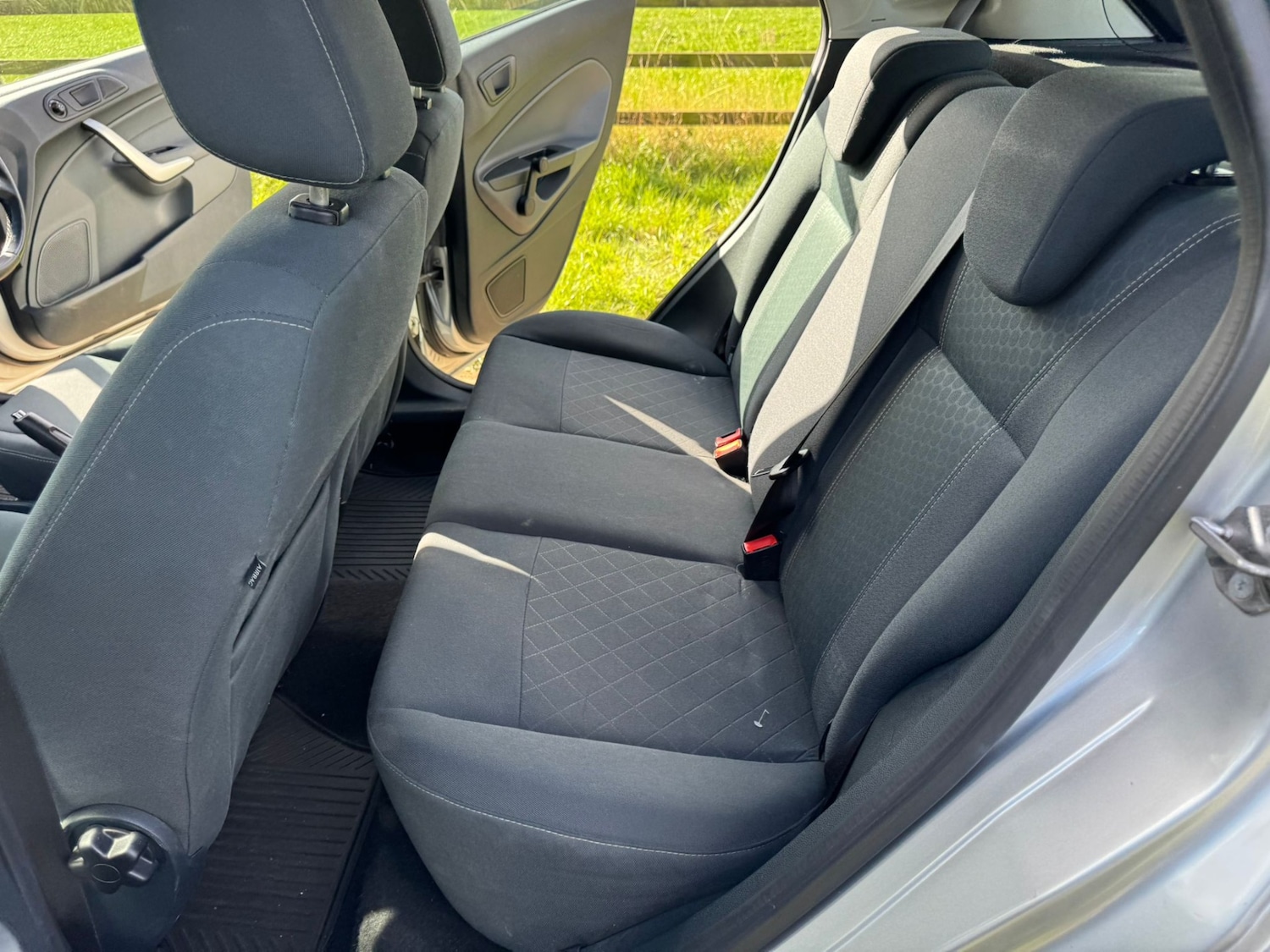 Used Ford Fiesta 2009 for sale - 76075866: Photo 14