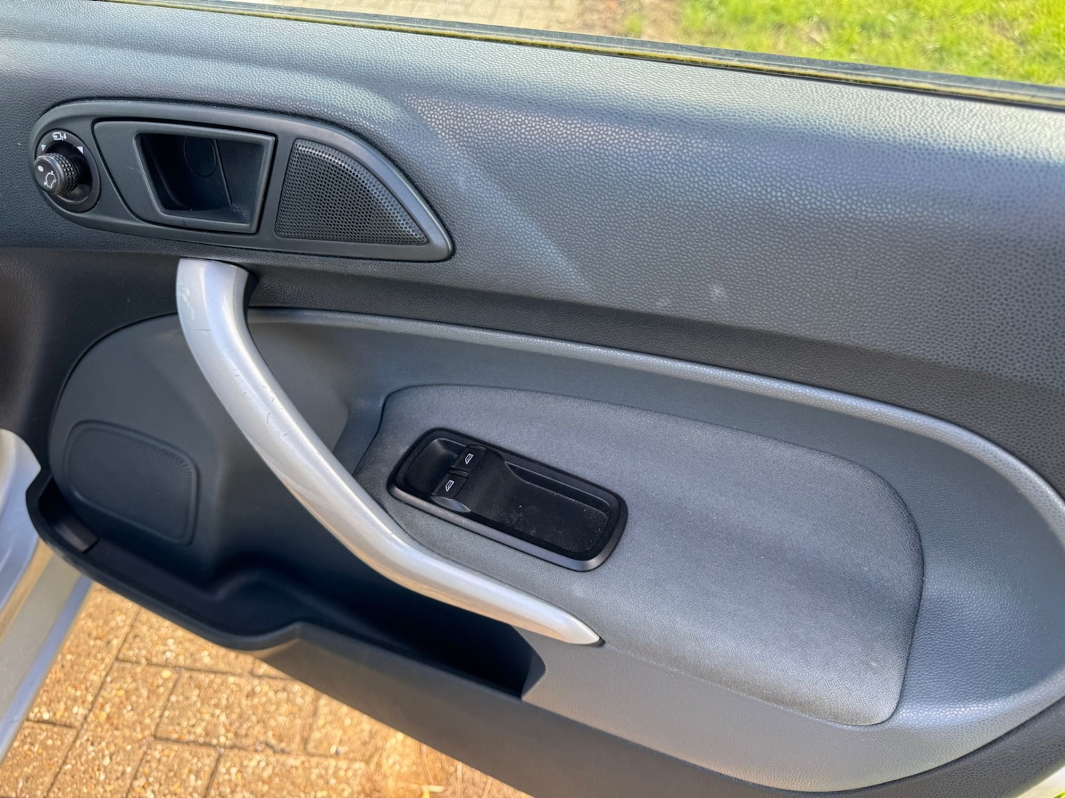 Used Ford Fiesta 2009 for sale - 76075866: Photo 9