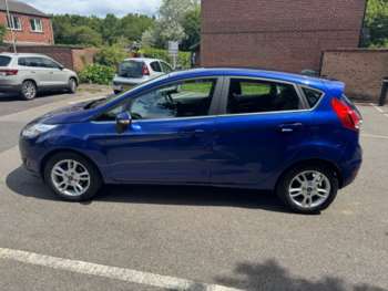 Used Ford Fiesta 2015 for sale - 74930128: Photo
