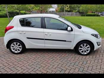 2012 (62) - 2012 Hyundai i20 active 1.4 petrol 6 speed manual cheap to run low mileage 5-Door