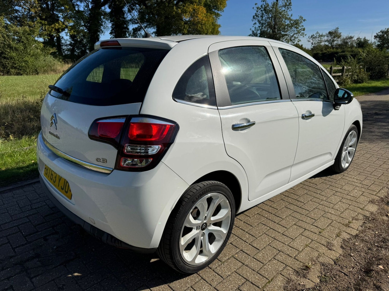 Used Citroen C3 2013 for sale - 75981644: Photo 2