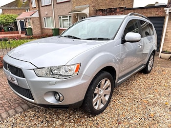 Used Mitsubishi Outlander 2011 for sale - 76075715: Photo