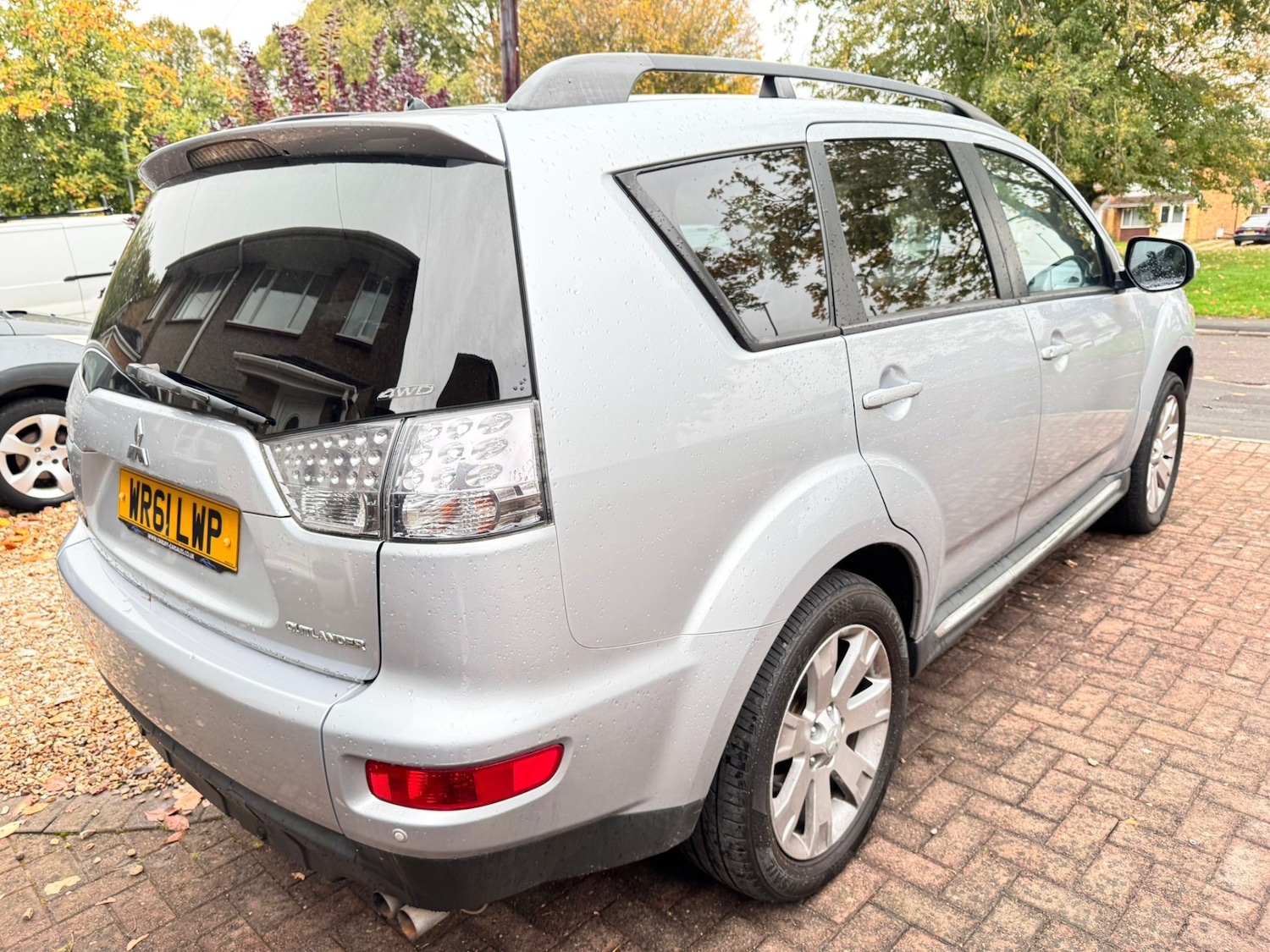 Used Mitsubishi Outlander 2011 for sale - 76075715: Photo 6
