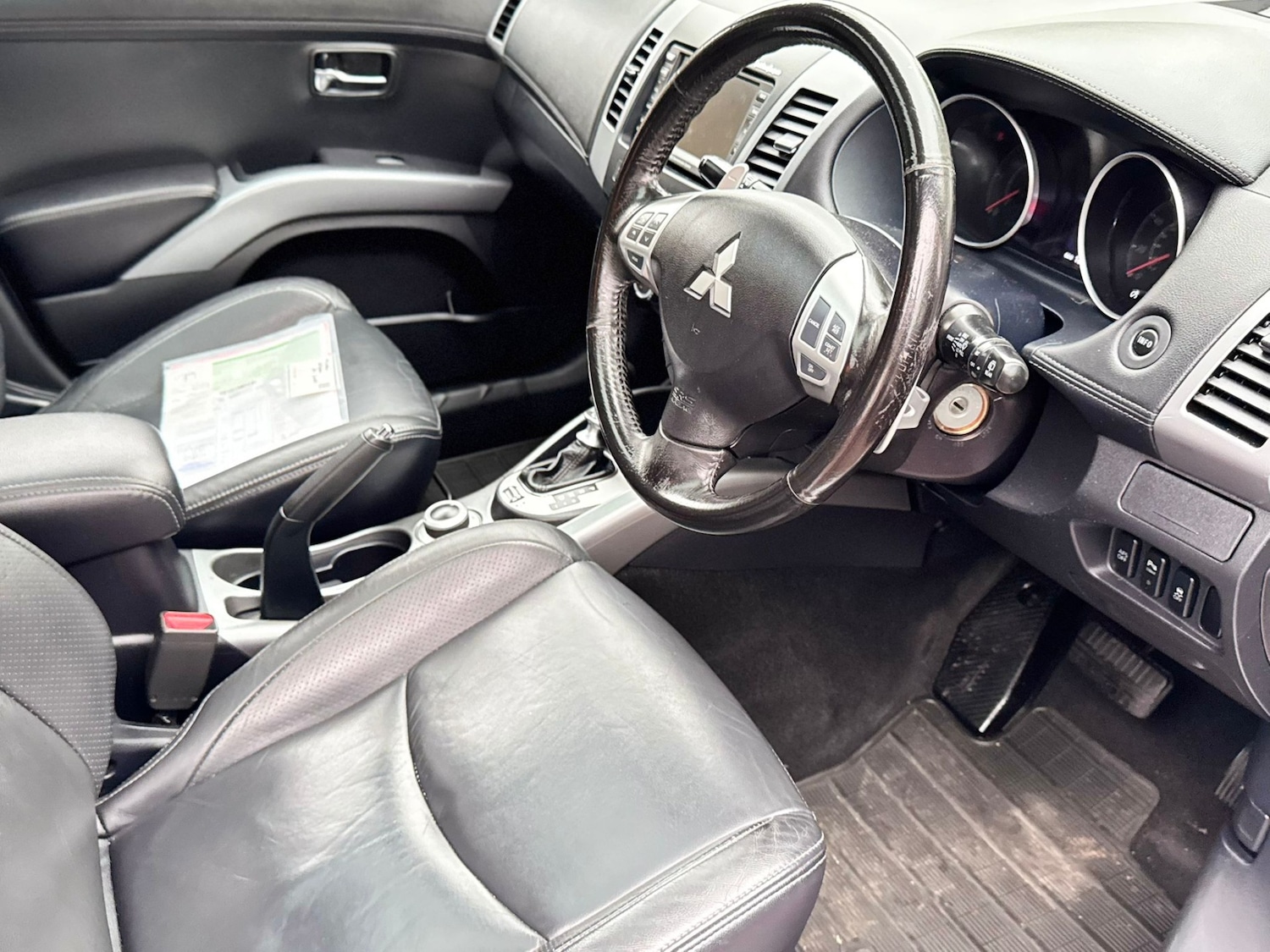 Used Mitsubishi Outlander 2011 for sale - 76075715: Photo 8