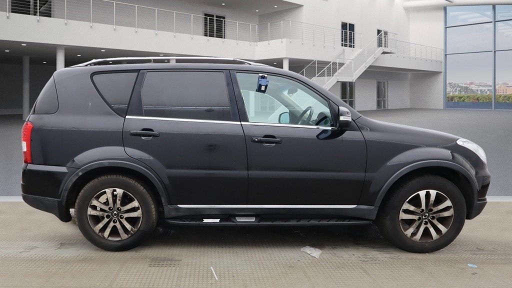 Used Ssangyong Rexton 2015 for sale - 76546384: Photo 5