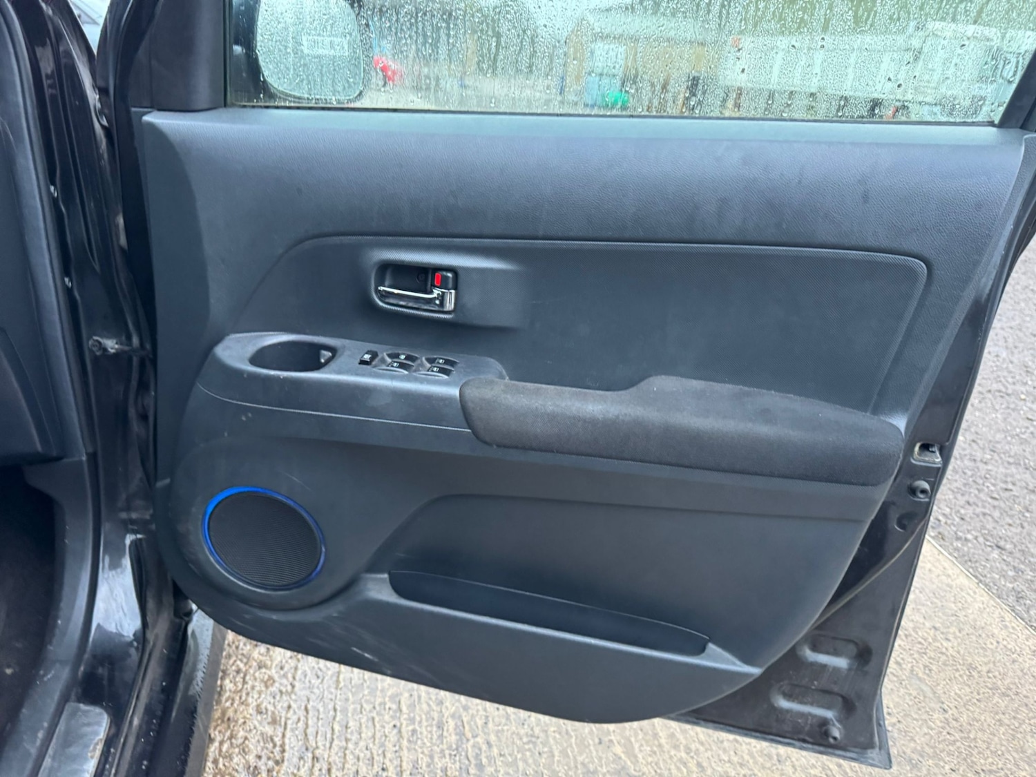 Used Daihatsu Materia 2007 for sale - 76545879: Photo 8