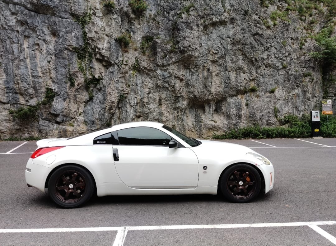 Used Nissan 350Z 2009 for sale - 76374137: Photo 2