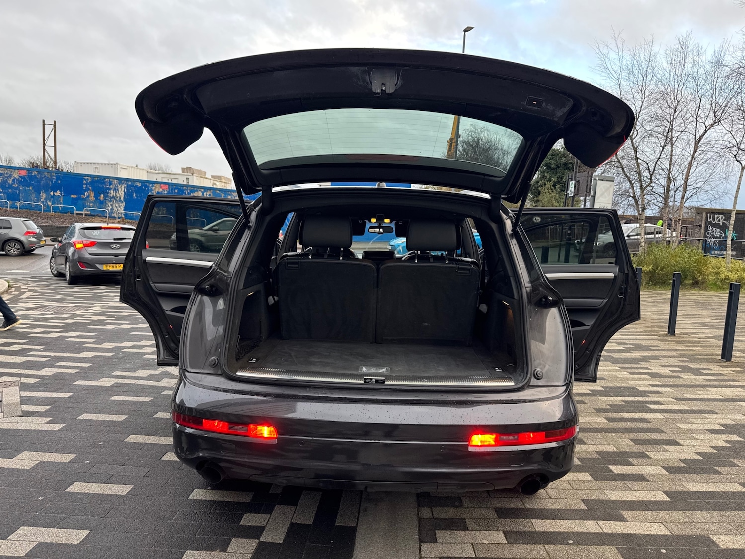 Used Audi Q7 2008 for sale - 77908378: Photo 10