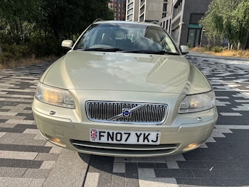 Used Volvo V70 2007 for sale - 79255187: Photo