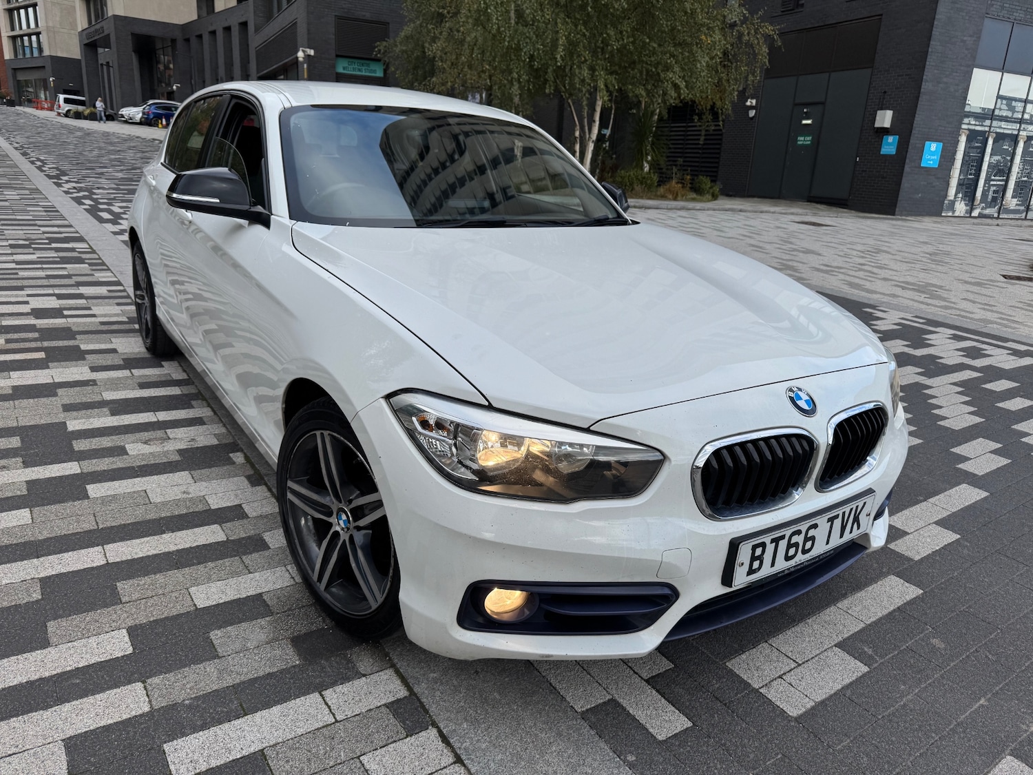 Used BMW 1 Series 2016 for sale - 76369200: Photo 1