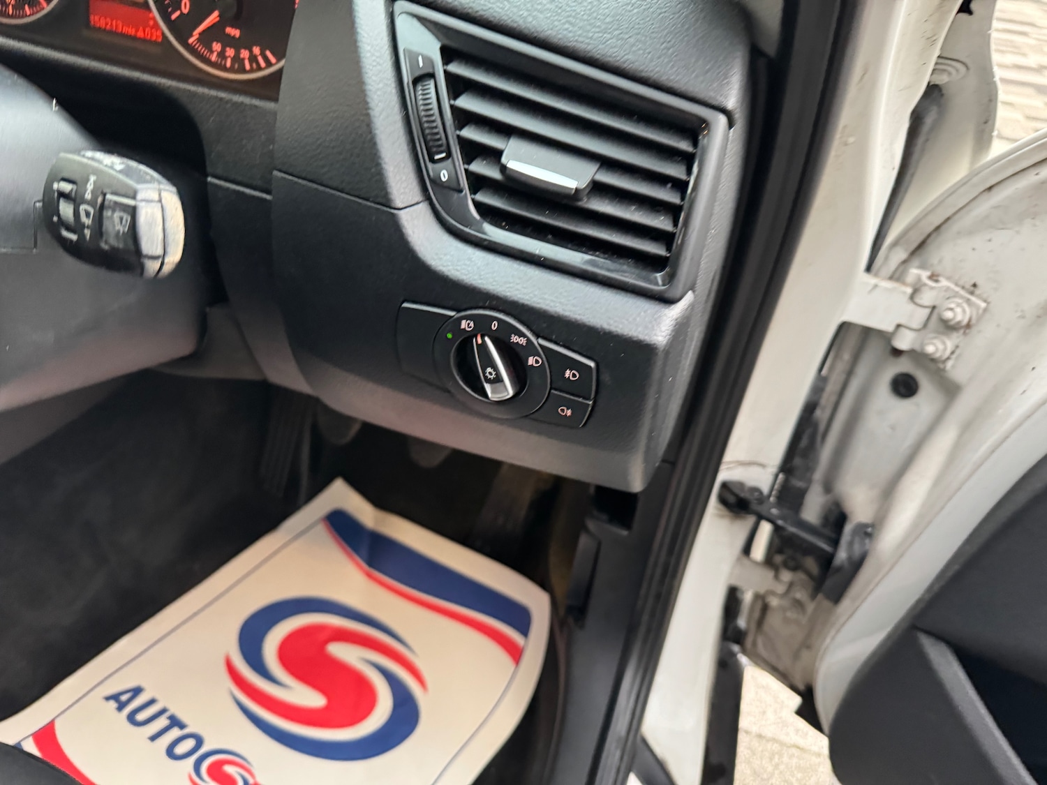 Used BMW X1 2012 for sale - 76440278: Photo 11