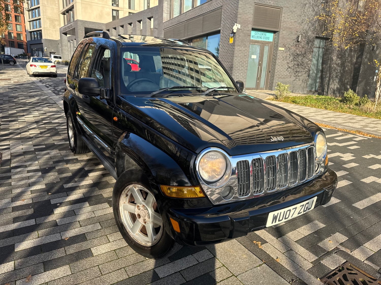 Used Jeep Cherokee 2007 for sale - 76606128: Photo 1