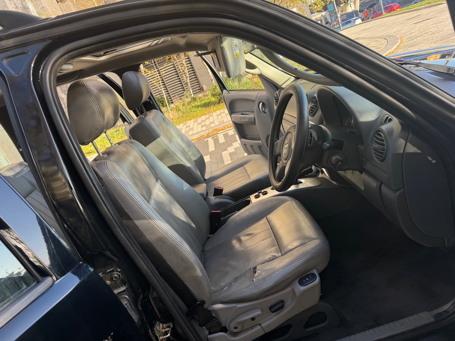 Used Jeep Cherokee 2007 for sale - 76606128: Photo 19