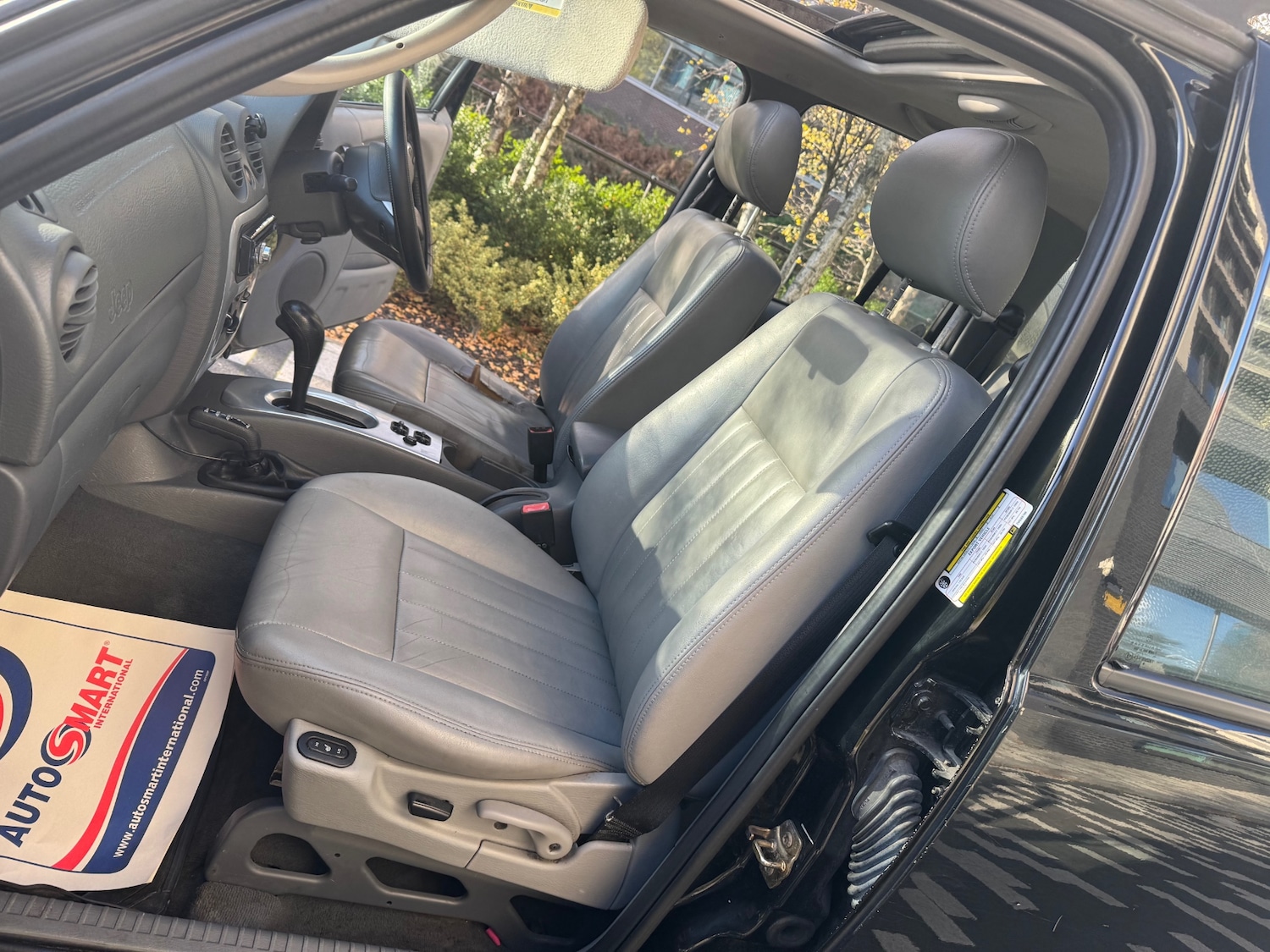 Used Jeep Cherokee 2007 for sale - 76606128: Photo 6