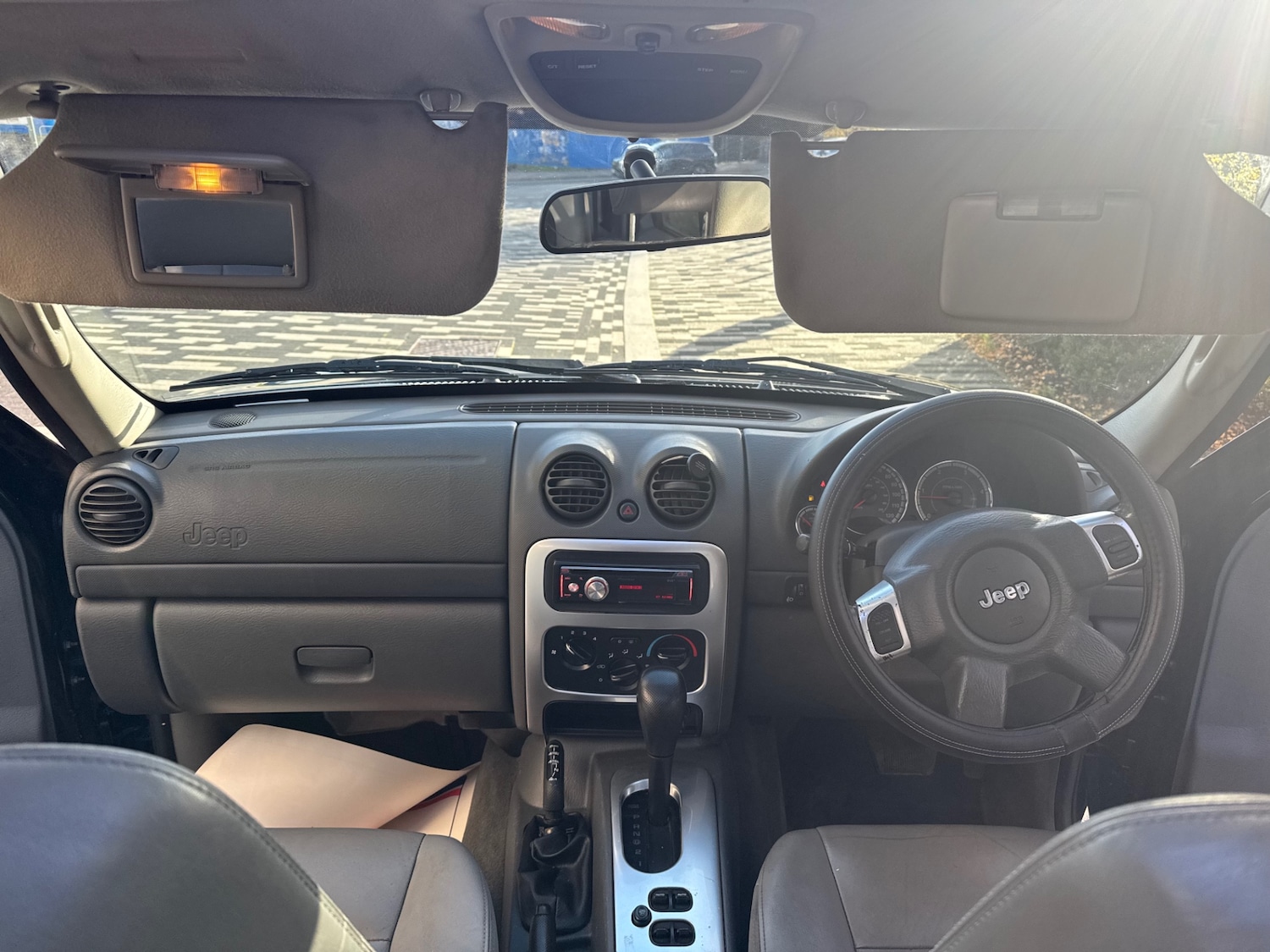 Used Jeep Cherokee 2007 for sale - 76606128: Photo 8