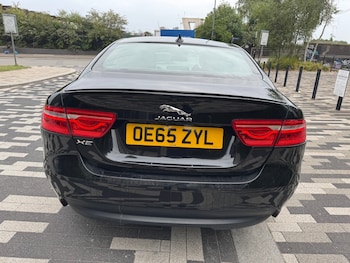Used Jaguar XE 2016 for sale - 75338373: Photo