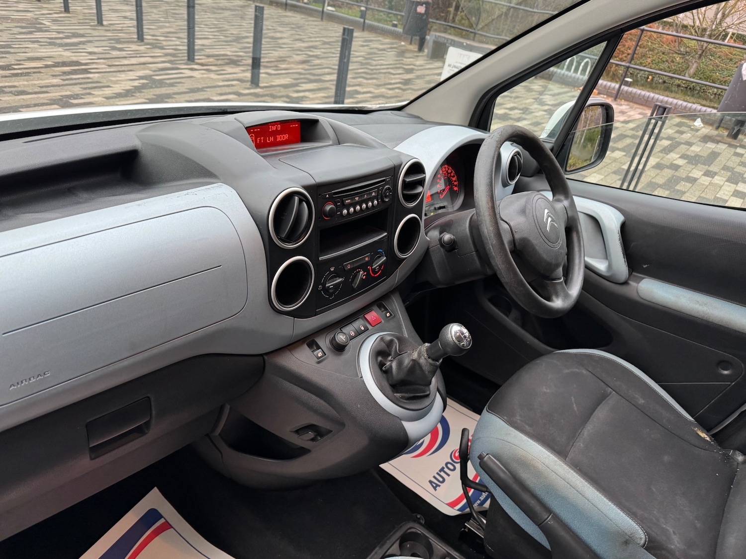 Used Citroen Berlingo Multispace 2015 for sale - 76713467: Photo 16