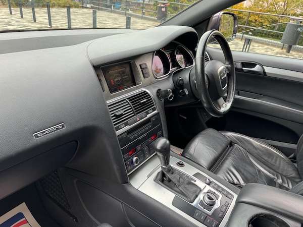 Used Audi Q7 2006 for sale - 76305822: Photo 16
