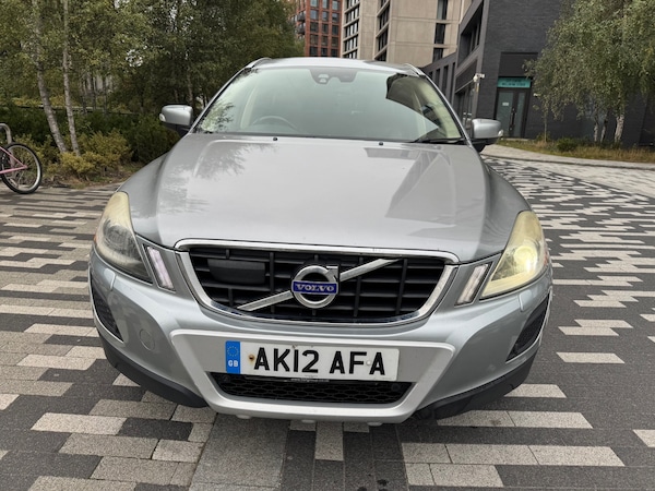 Used Volvo XC60 2012 for sale - 76225501: Photo 2
