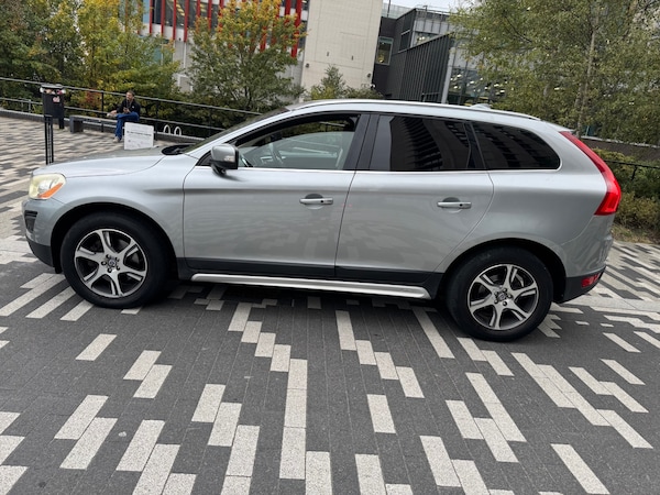 Used Volvo XC60 2012 for sale - 76225501: Photo 5