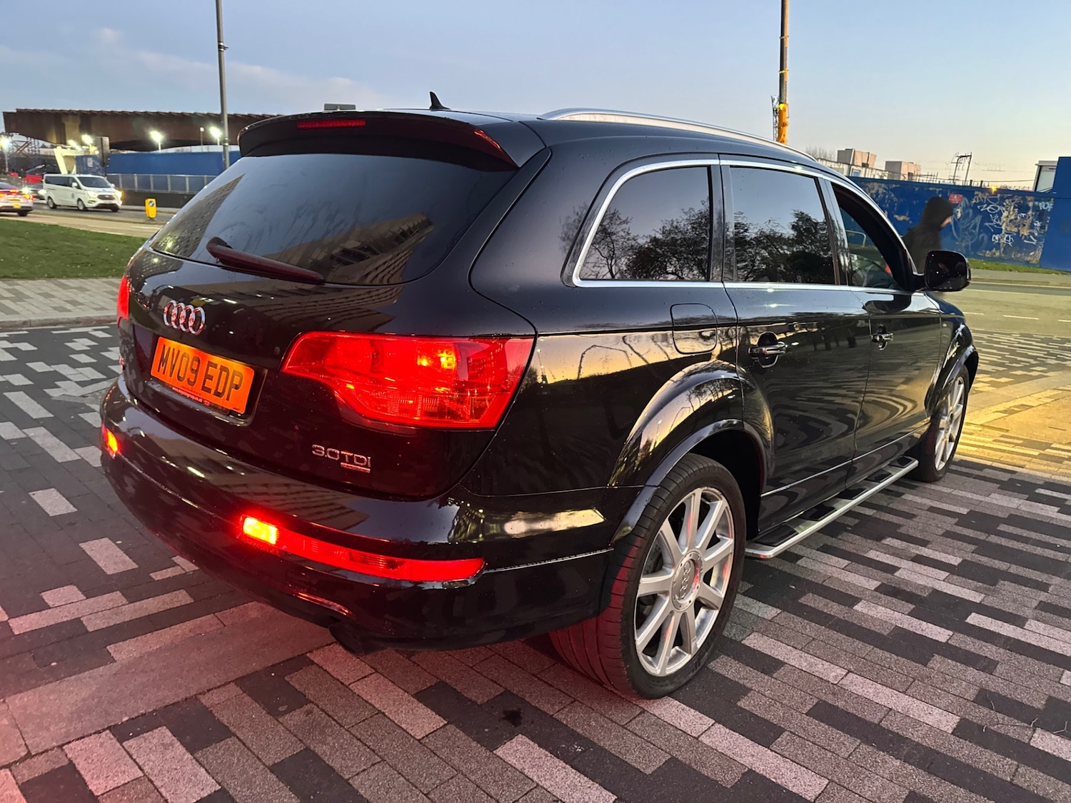 Used Audi Q7 2009 for sale - 76643789: Photo 14