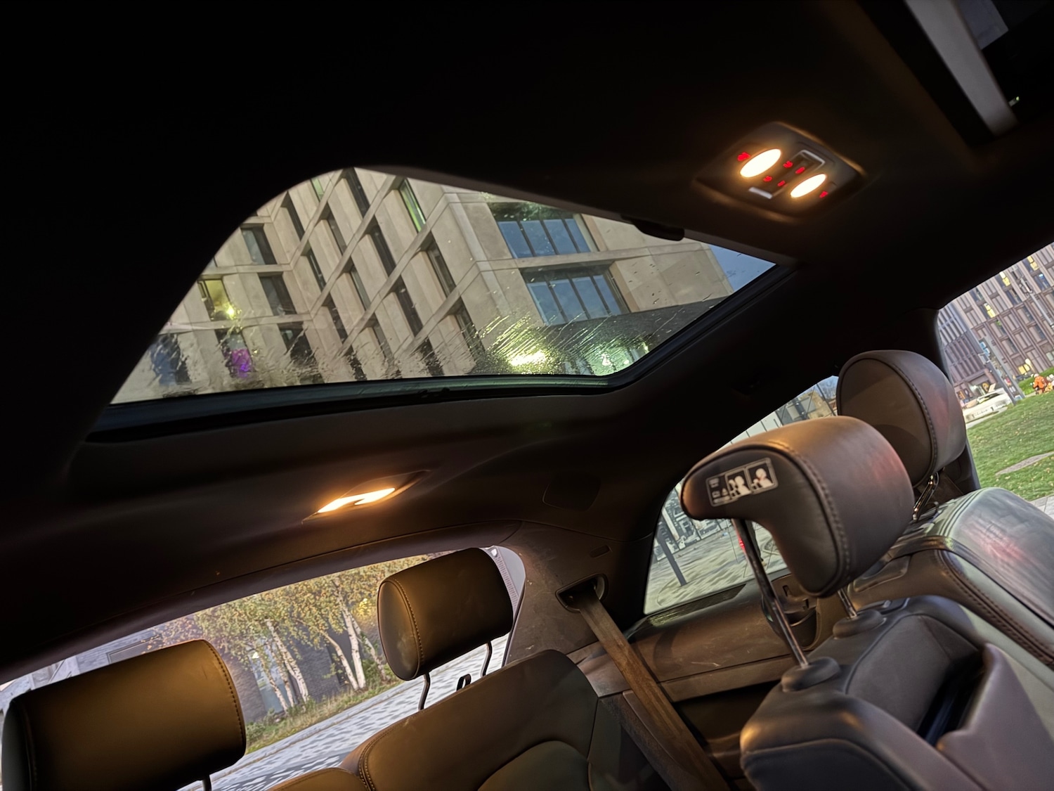 Used Audi Q7 2009 for sale - 76643789: Photo 19