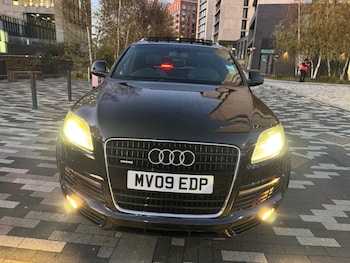 Used Audi Q7 2009 for sale - 76643789: Photo