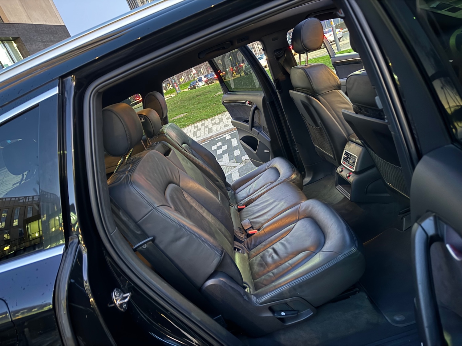 Used Audi Q7 2009 for sale - 76643789: Photo 7