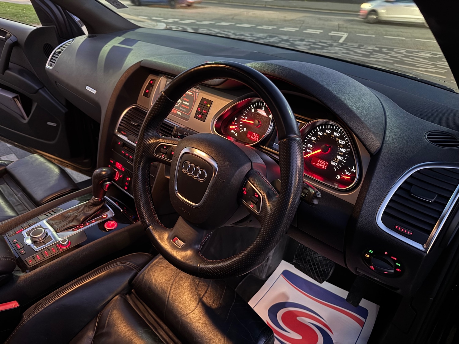 Used Audi Q7 2009 for sale - 76643789: Photo 9